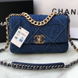 CHANEL 19 HANDBAG Ruthenium-Finish Metal Navy 6.2 ¡Á 10.1 ¡Á 3.5 in