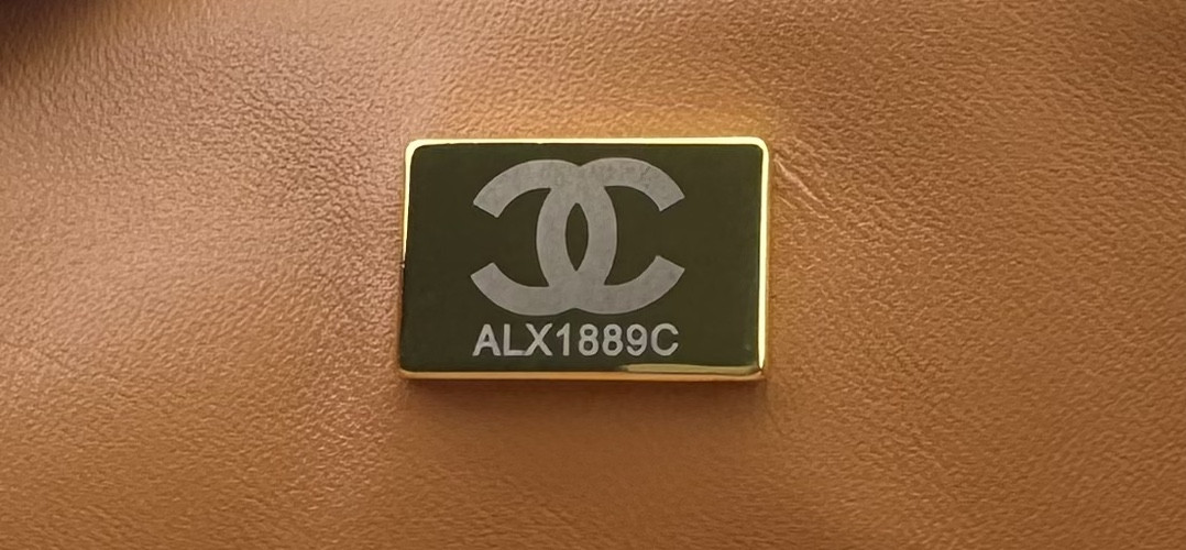 CHANEL MINI CLASSIC 11.12 HANDBAG 20 12 ¡Á 20 ¡Á 6 cm - Image 10