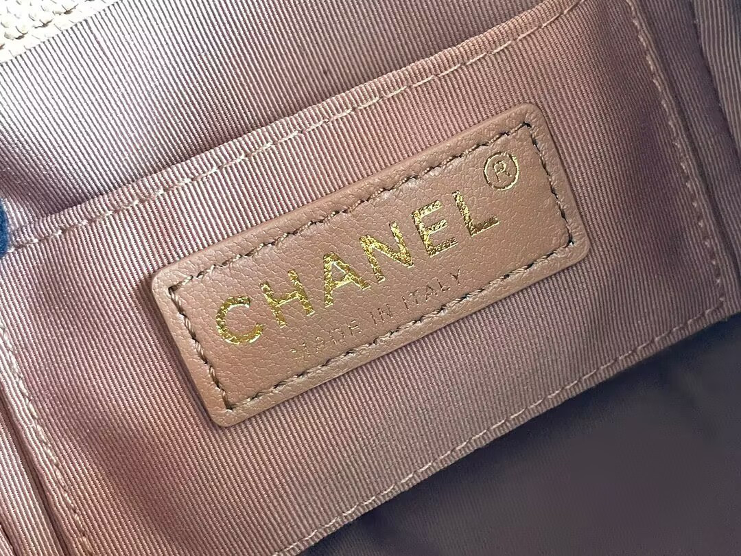 Chanel Small Backpack 16.5x17.5x10cm - Image 9