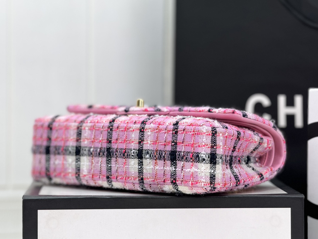 CHANEL CLASSIC HANDBAG 25cm - Image 6