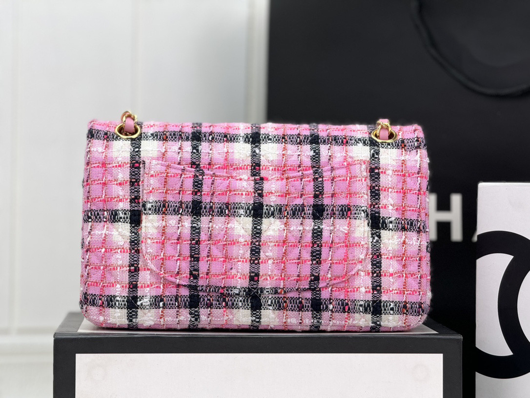 CHANEL CLASSIC HANDBAG 25cm - Image 5