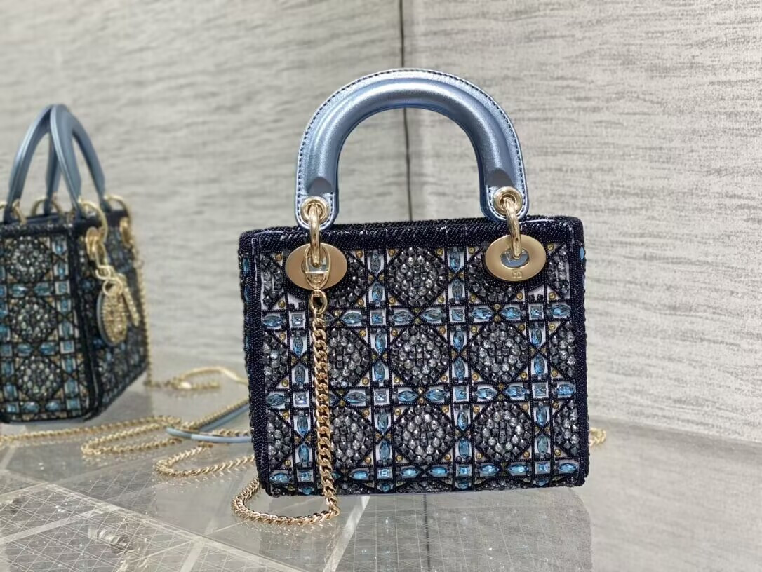Lady Dior Bag 17cm Limited Edition - Image 3