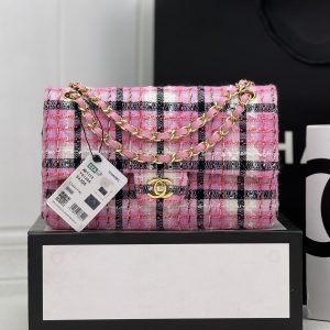 Alternative view of CHANEL CLASSIC HANDBAG 25cm