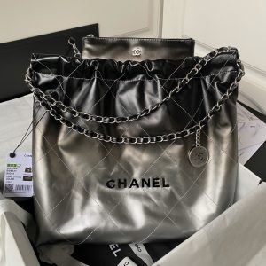 CHANEL 22 HANDBAG Shiny Calfskin SILVER 15.21¡Á16.38¡Á3.12 in
