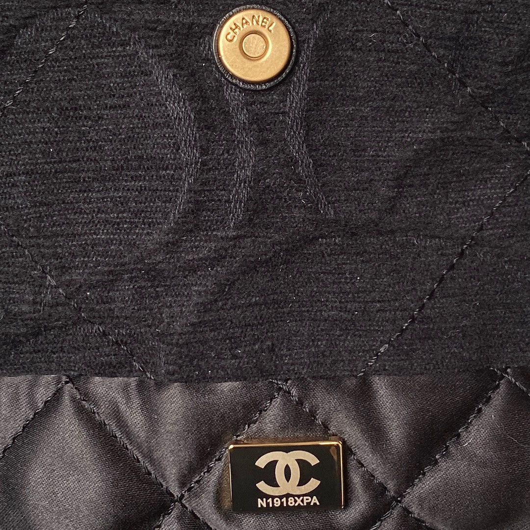 CHANEL 22 SMALL HANDBAG velvet BLACK 13.7¡Á14.4¡Á2.7 in - Image 8