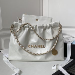 Alternative view of CHANEL 22 HANDBAG Shiny Calfskin white 30¡Á45¡Á8cm