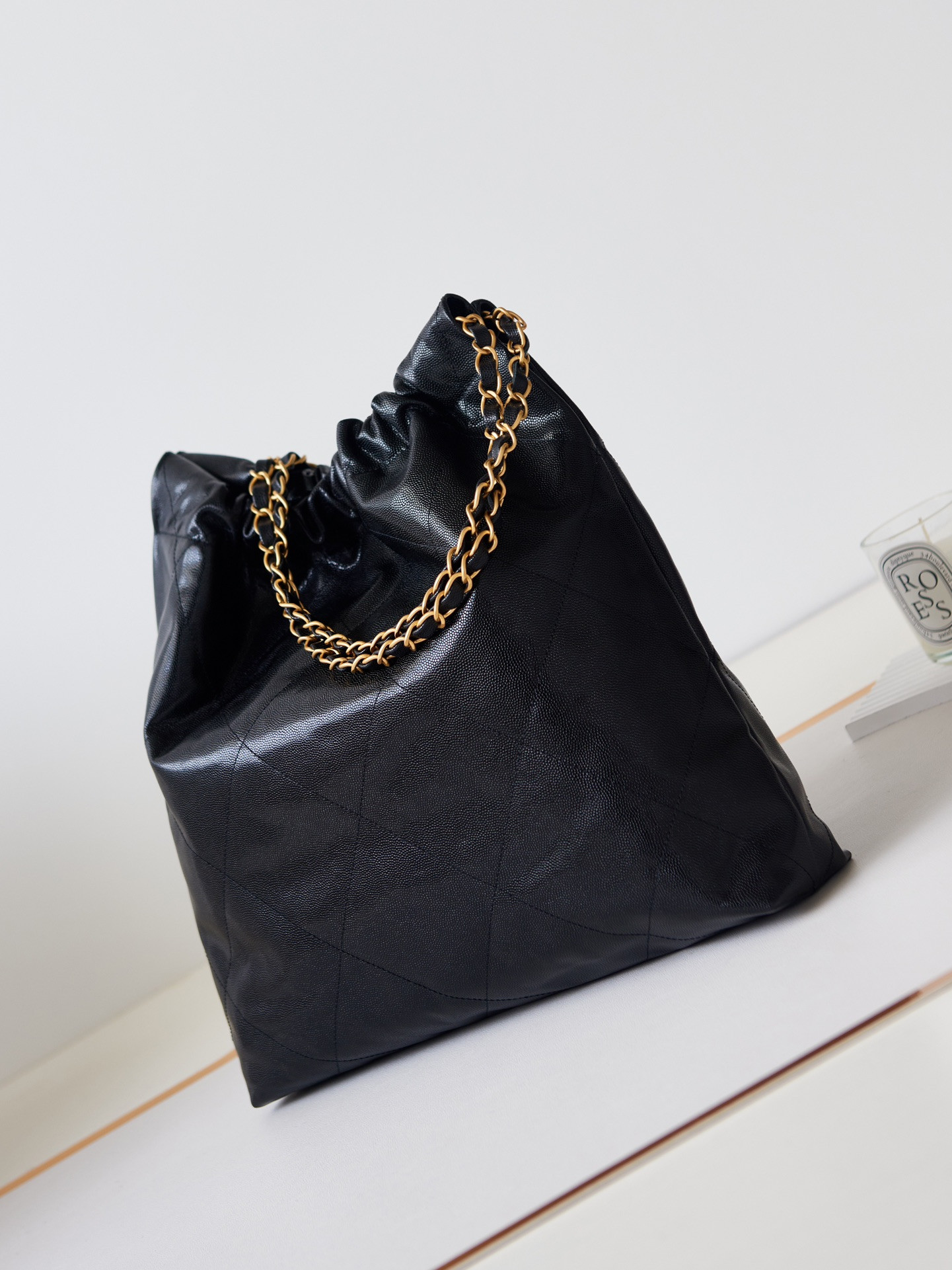 CHANEL 22 HANDBAG Shiny Calfskin Black 15.21¡Á16.38¡Á3.12 in - Image 5