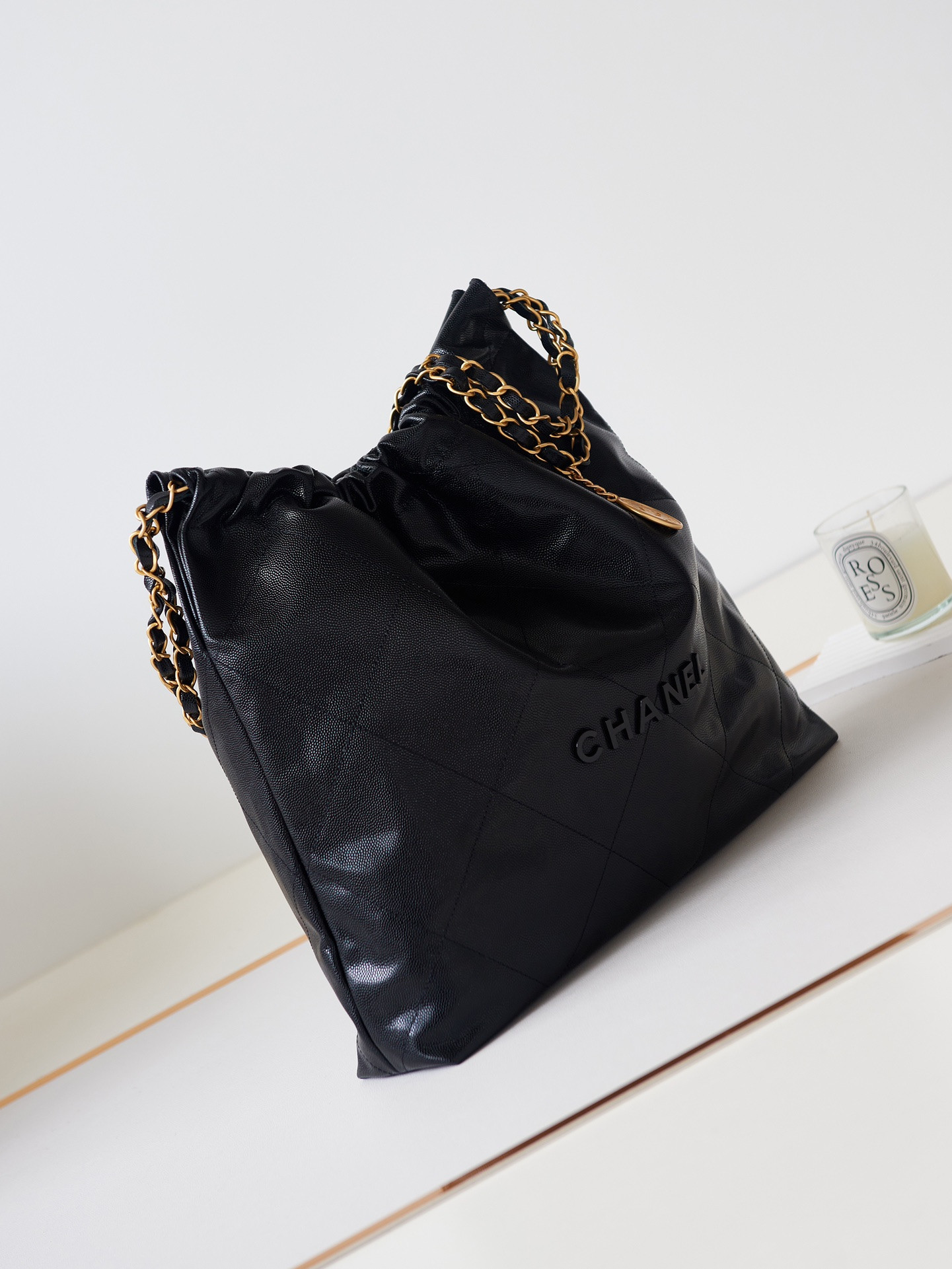 CHANEL 22 HANDBAG Shiny Calfskin Black 15.21¡Á16.38¡Á3.12 in - Image 6