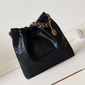 CHANEL 22 SMALL HANDBAG Shiny Calfskin & GOLD Metal BLACK 13.7¡Á14.4¡Á2.7 in