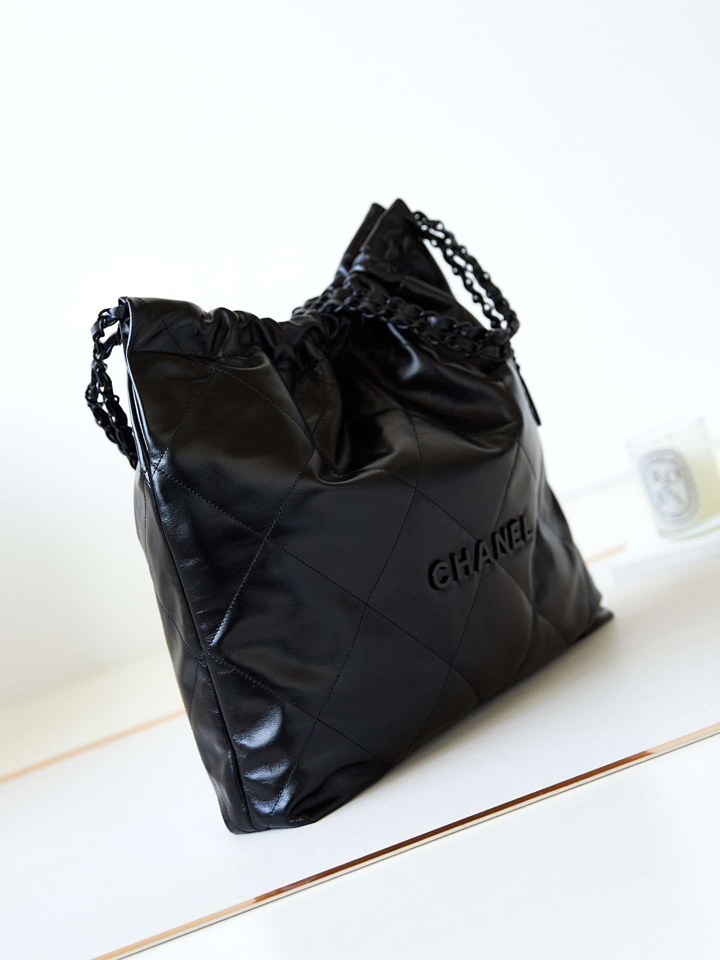 CHANEL 22 HANDBAG Shiny Calfskin ALL Black 15.21¡Á16.38¡Á3.12 in - Image 5