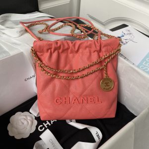 CHANEL 22 MINI HANDBAG GRAINED LEATHER RED 7.8 ¡Á 7.4 ¡Á 2.3 in