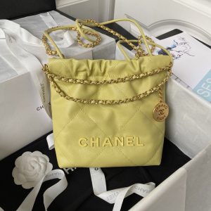 CHANEL 22 MINI HANDBAG GRAINED LEATHER YELLOW 7.8 ¡Á 7.4 ¡Á 2.3 in