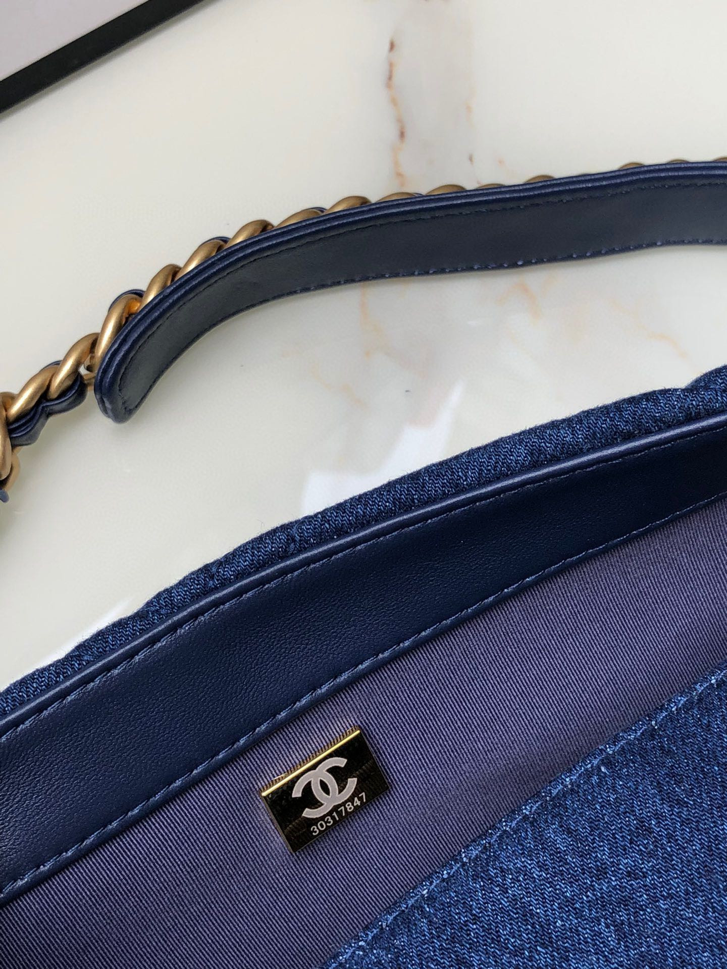 CHANEL 19 HANDBAG, Gold-Tone, Silver-Tone & Ruthenium-Finish Metal Navy 6.2 ¡Á 10.1 ¡Á 3.5 in - Image 10