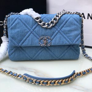 Alternative view of CHANEL 19 LARGE HANDBAG, Gold-Tone, Silver-Tone & Ruthenium-Finish Metal Blue 7.8 ¡Á 11.7 ¡Á 3.9 in