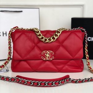 CHANEL 19 LARGE HANDBAG Shiny Leather, Gold-Tone, Silver-Tone & Ruthenium-Finish Metal Red 7.8 ¡Á 11.7 ¡Á 3.9 in
