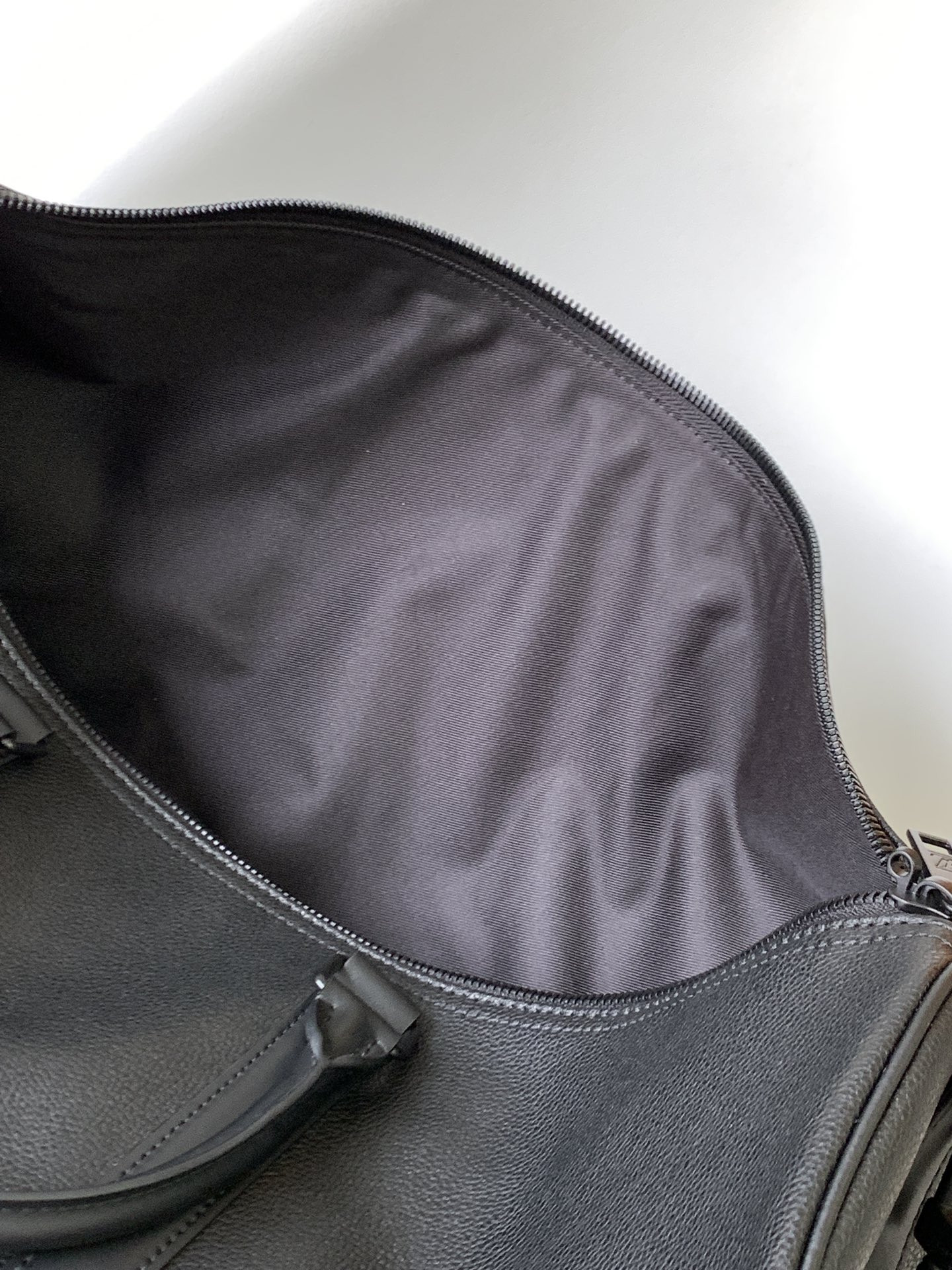 Louis Vuitton Keepall Bandouli¨¨re 50 M21420 - Image 9