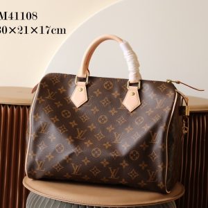 Alternative view of Louis Vuitton M41108 Speedy 30