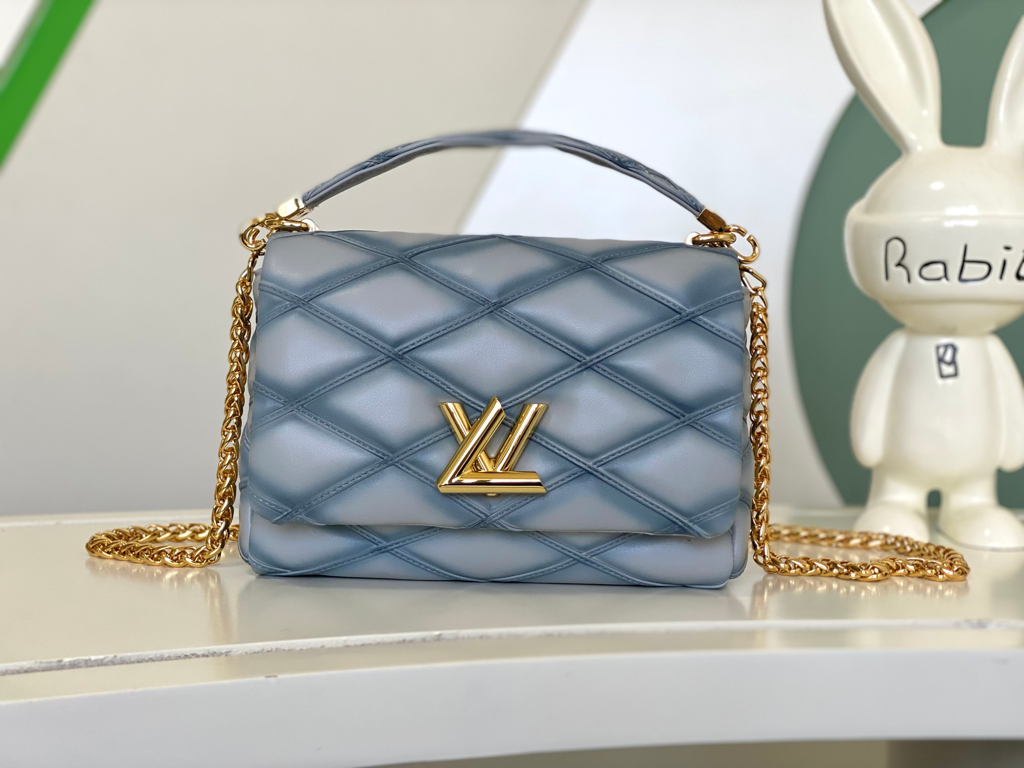 LOUIS VUITTON M24186 GO-14 MM 9.1 x 6.3 x 3.9 inches