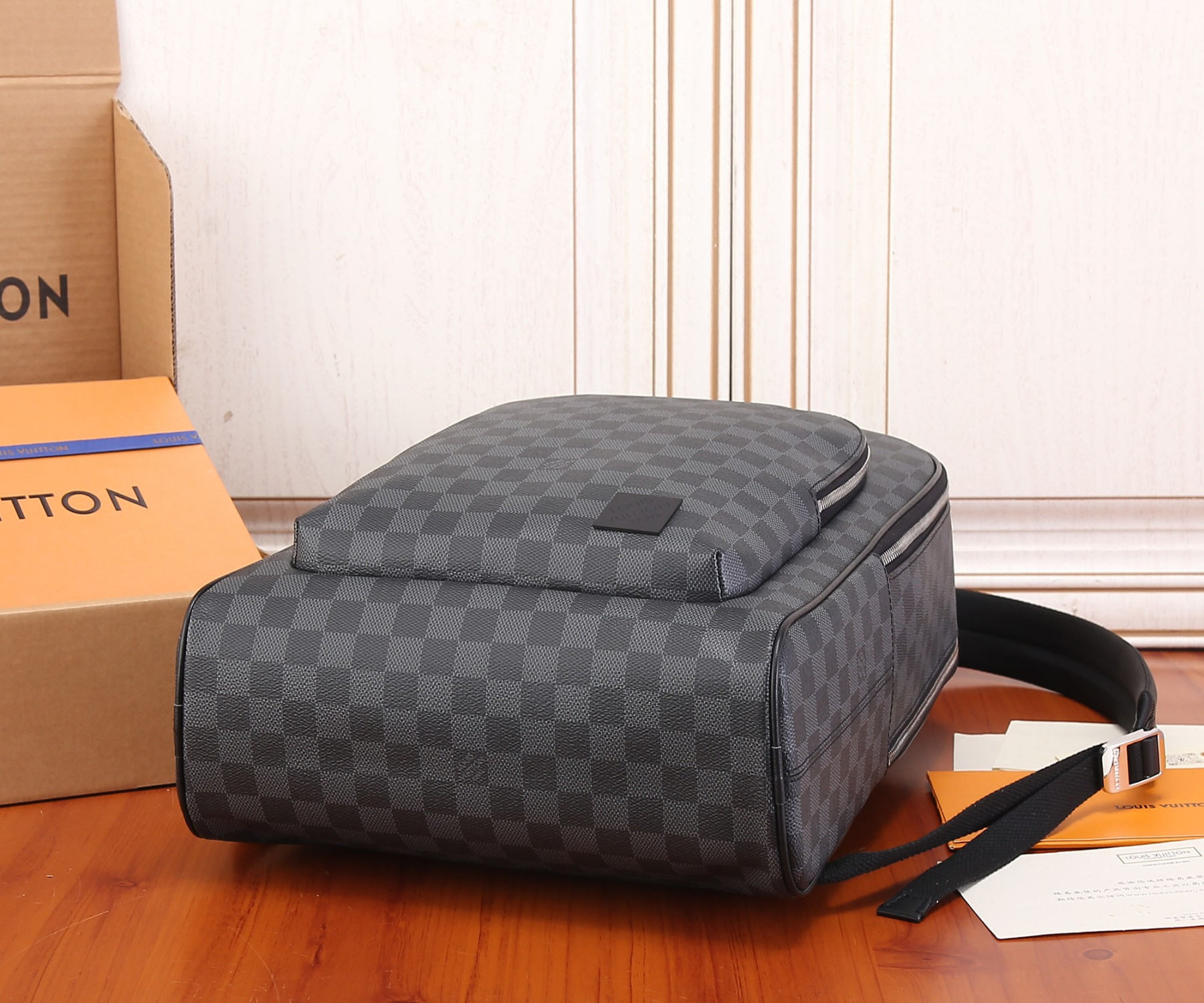 Louis Vuitton N40499 Avenue Backpack 40 x 31 x 15 cm - Image 8