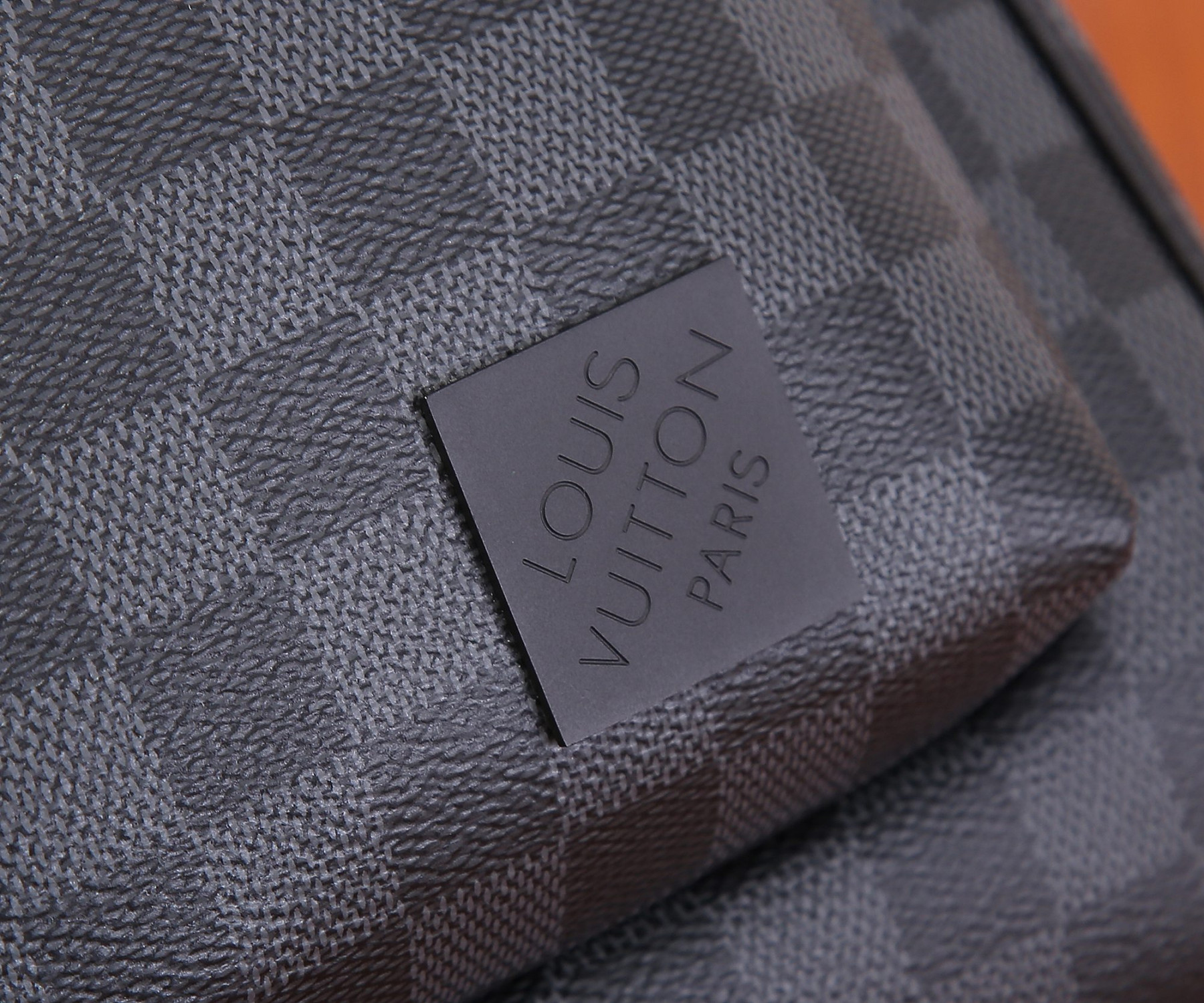 Louis Vuitton N40499 Avenue Backpack 40 x 31 x 15 cm - Image 12