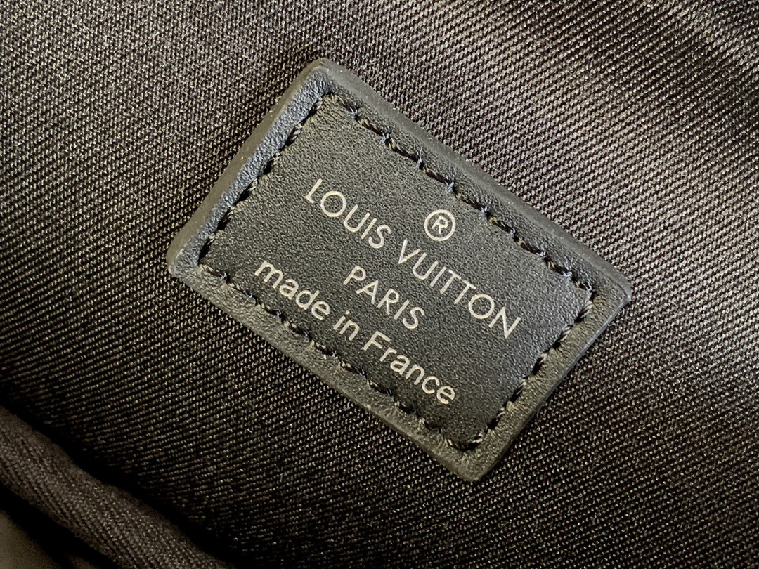 LV M43422 22 x 44 x 15 CM - Image 9