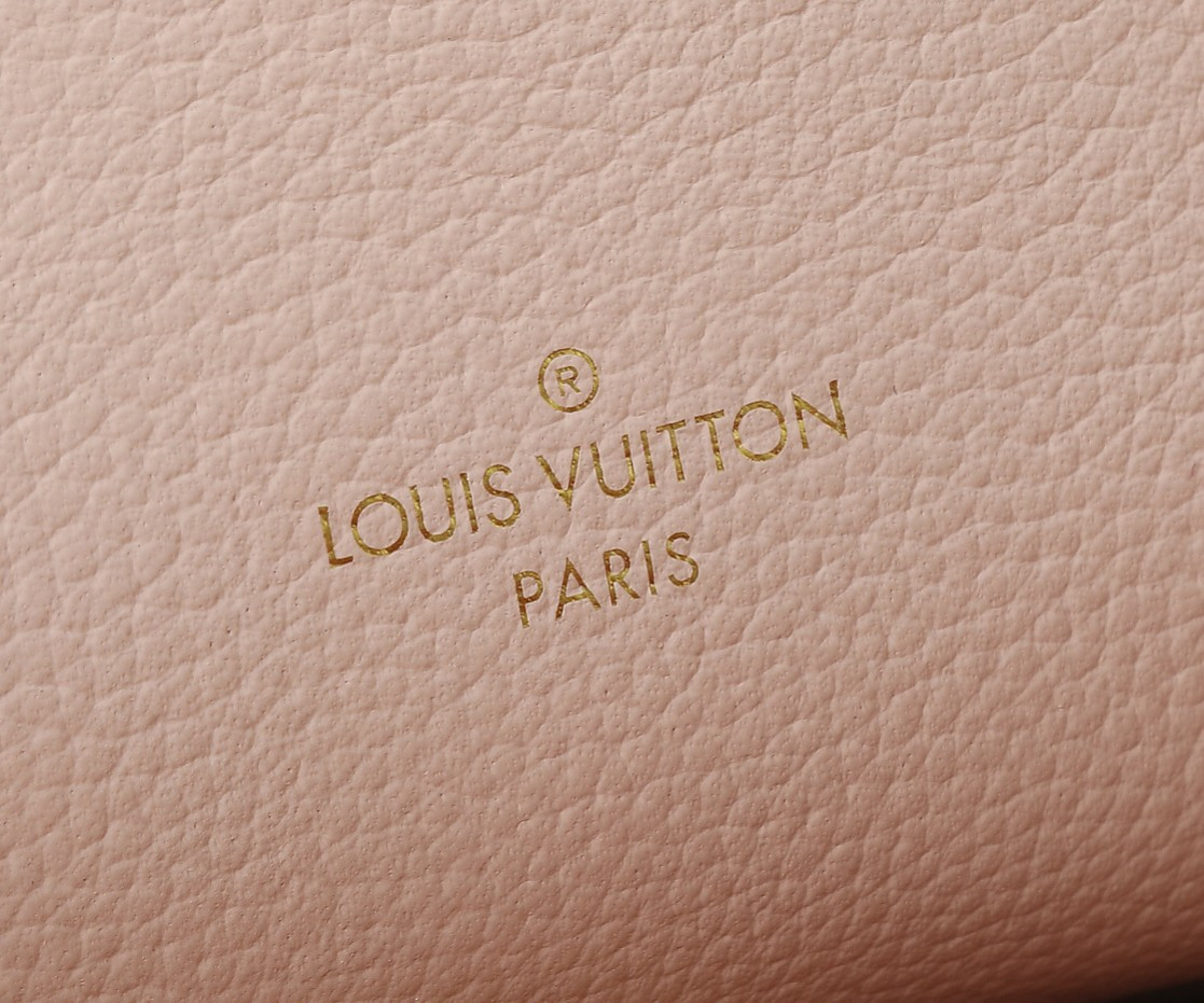 LV Side Trunk PM M25071 7.1 x 4.9 x 3.1 in - Image 18