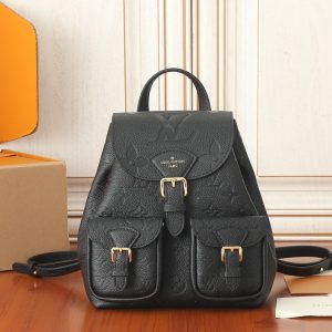 LV Backup M47072 7.9 x 8.7 x 5.5 inches