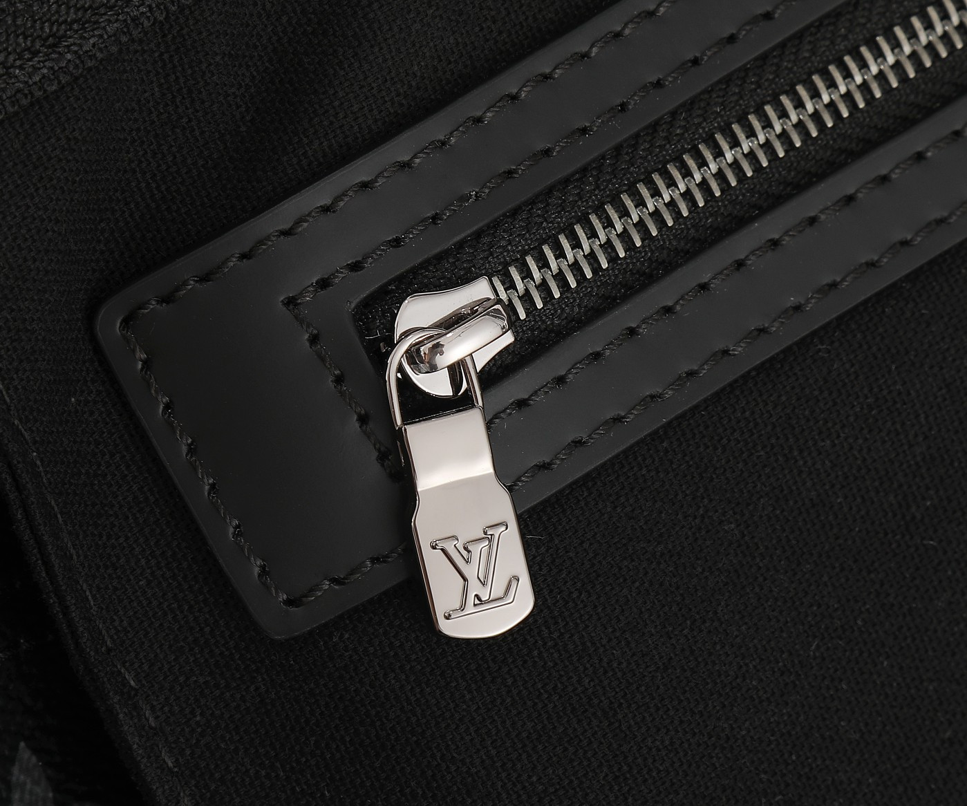 Louis Vuitton Keepall Bandouli¨¨re 45 M40569 - Image 8