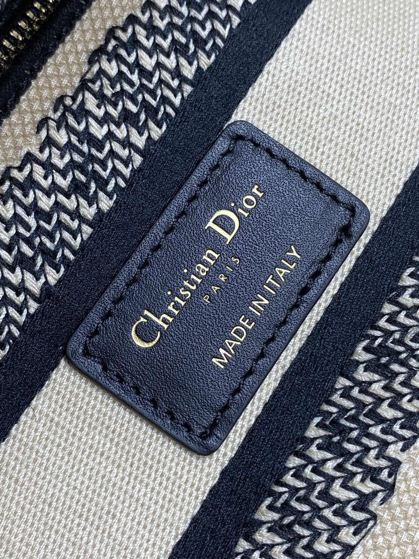 DIOR Lady Bag 24x11x20cm - Image 9