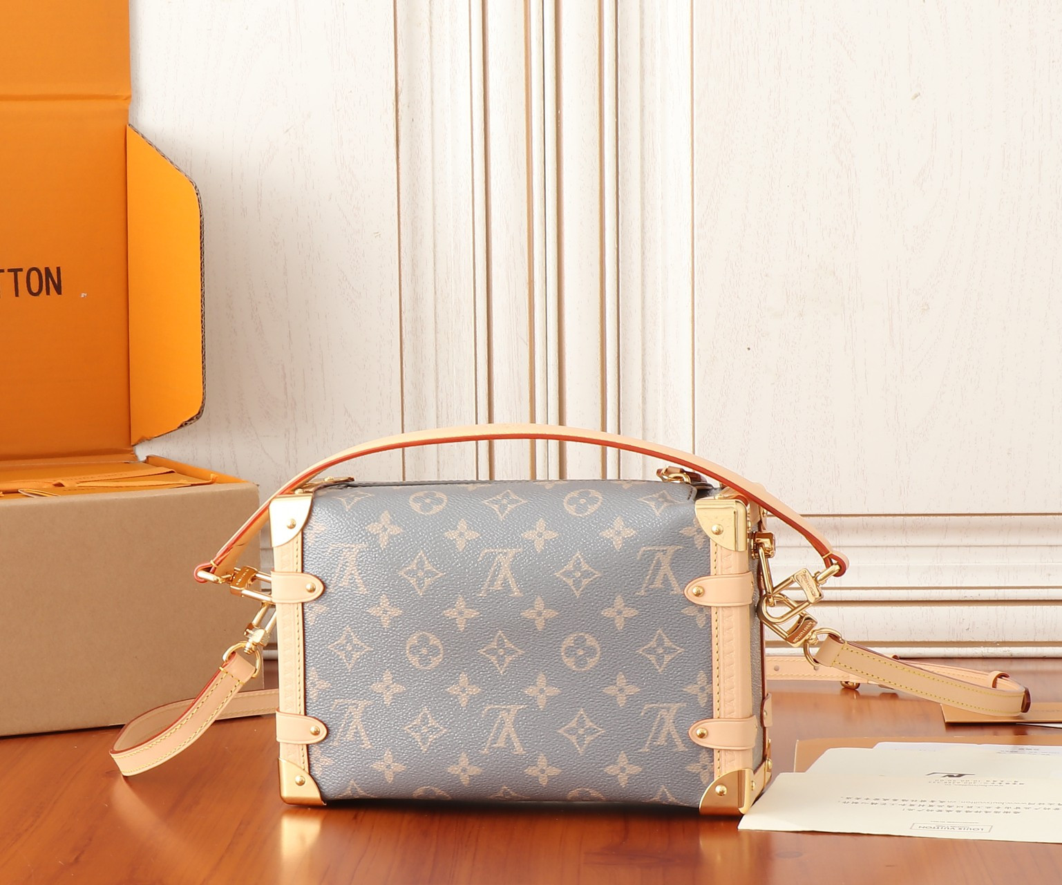 LV Side Trunk M12428 21x14x6CM - Image 4