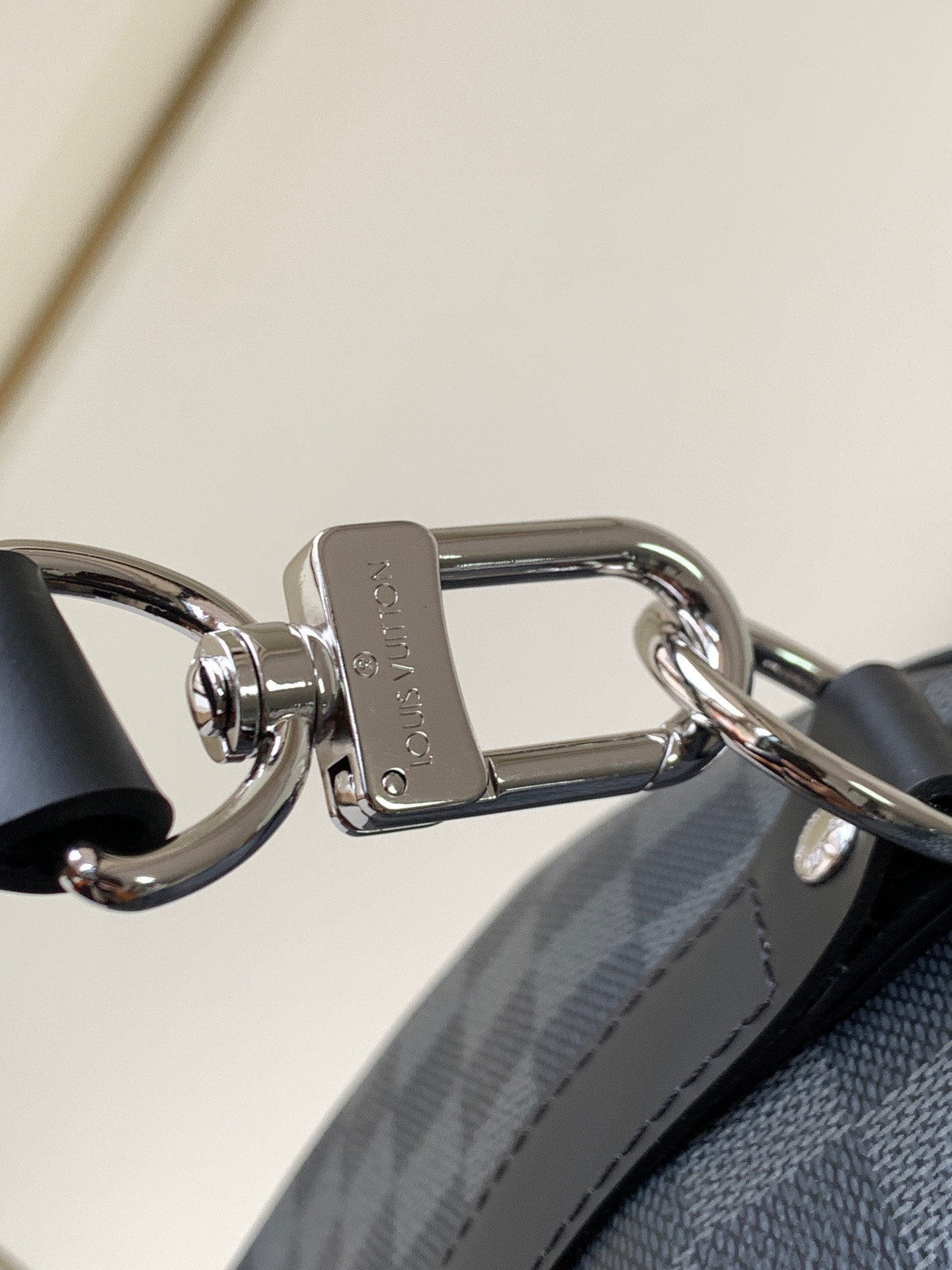 LV KEEPALL 45 N41418 45x27x20cm - Image 9