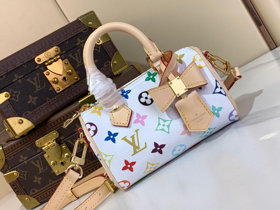 LV NANO SPEEDY M13391 16x11x9cm - Image 2