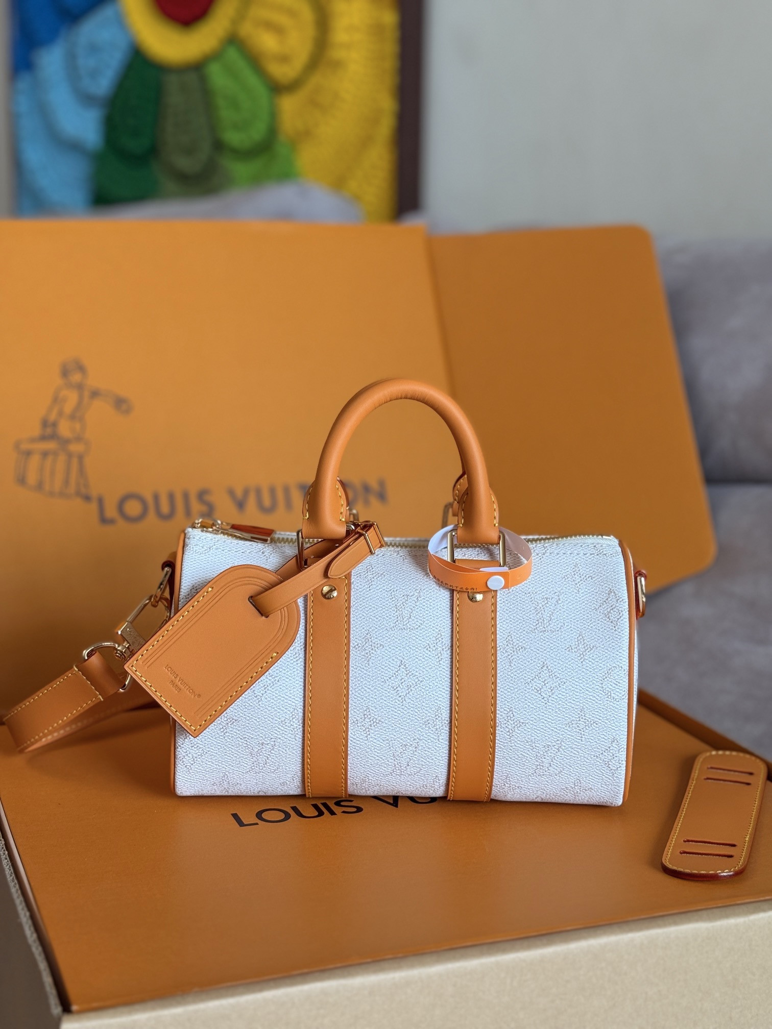 LV Keepall Bandouli¨¨re 25 M15076 25x15x11cm - Image 2